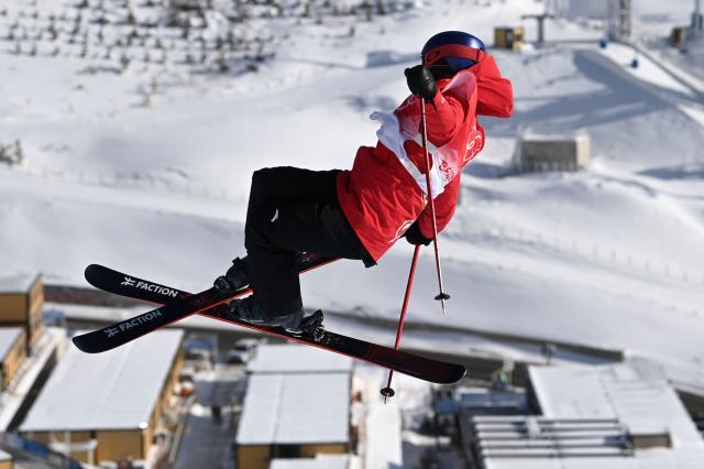 开云体育官网-谷爱凌摘得冬奥第二金 两金一银收官创造历史！