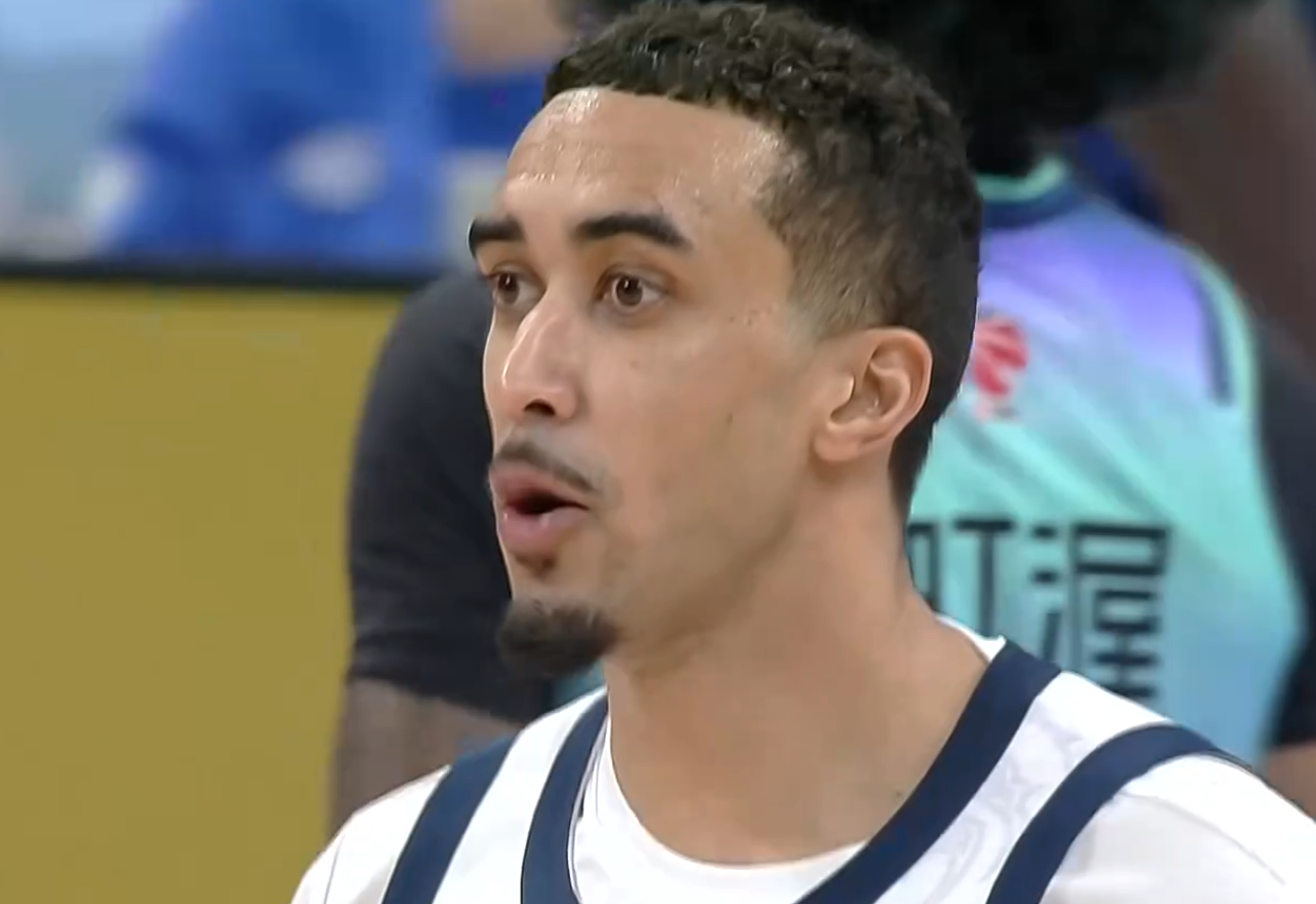 开云体育在线-广东104-113上海！球员评分：3人满分，2人良好，2人不合格